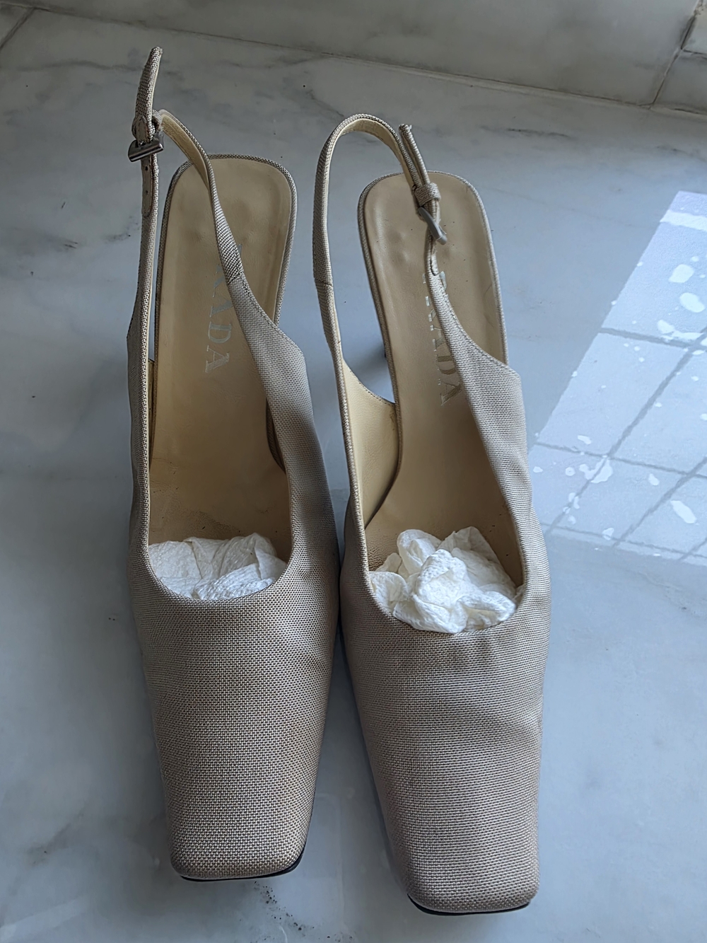 Prada Beige Slingback Heels Kitten Heel Square Toe Pumps Size 39 - Picture 3 of 6